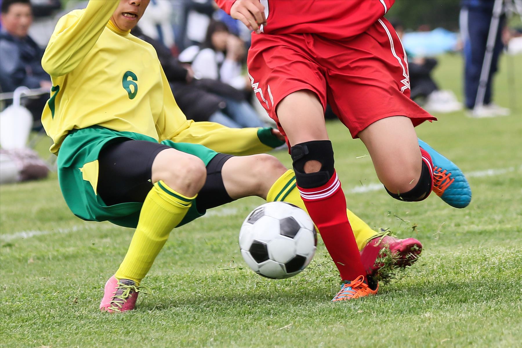 Hiring a Sports Injury Lawyer after Sustaining a Common Sports Injury