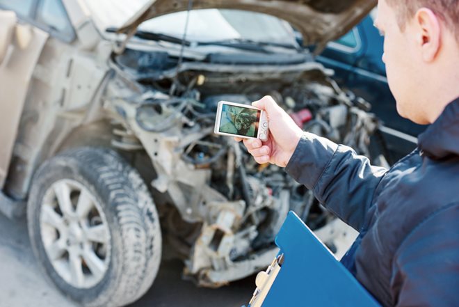 Finding the Right Lawyer to Help You File Your Claims after a Car Accident