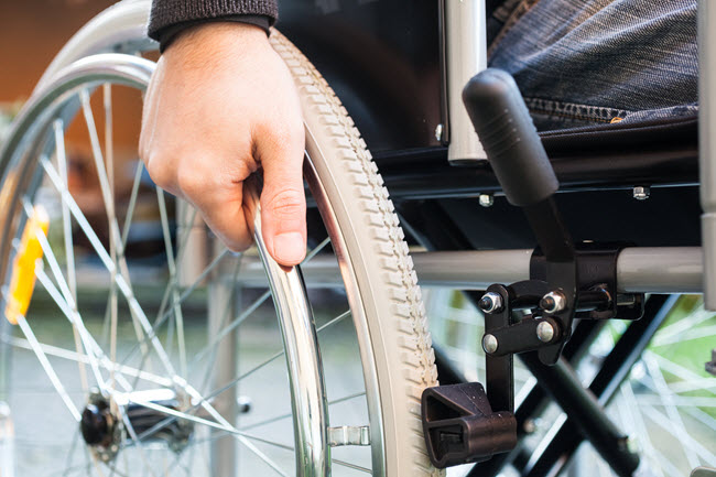 Dealing with a Spinal Cord Injury